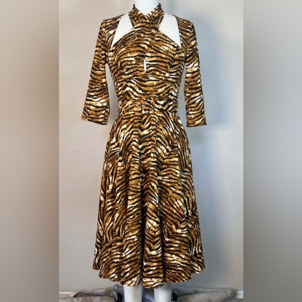 Fair Varona In tiger Print Elle Rebel